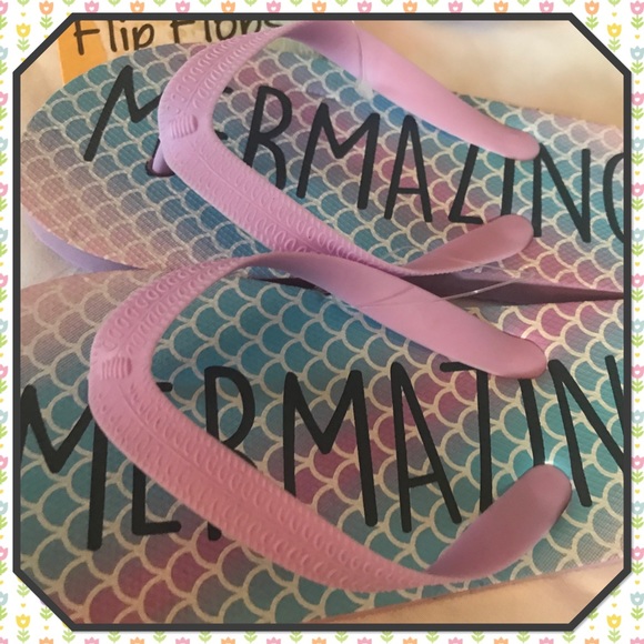 🧜🏿‍♀️NWT🧜🏿‍♀️5/$15🧜🏿‍♀️Mermazing Flip Flops - Picture 3 of 3